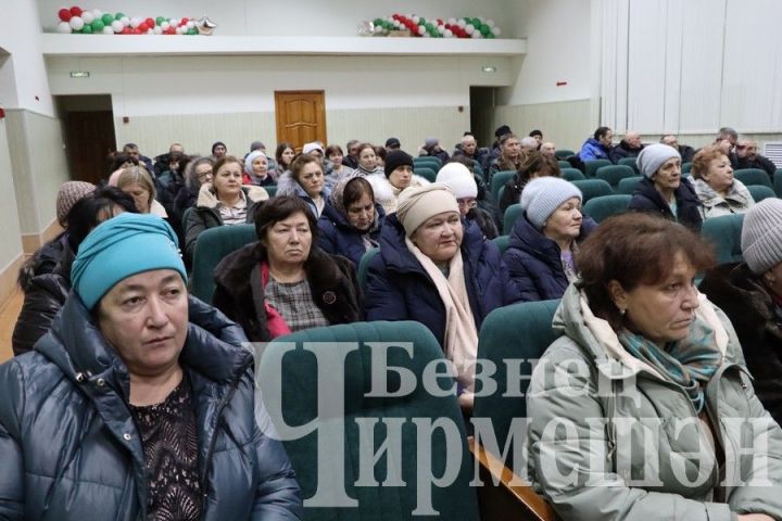 Иске Кадида зур эшләрне өмә ясап җиңдерәләр