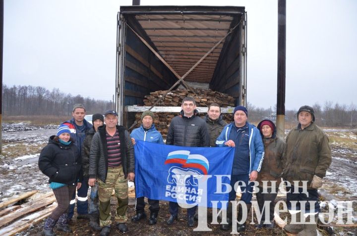 Чирмешән урманчылары Луганск республикасына такталар озаттылар