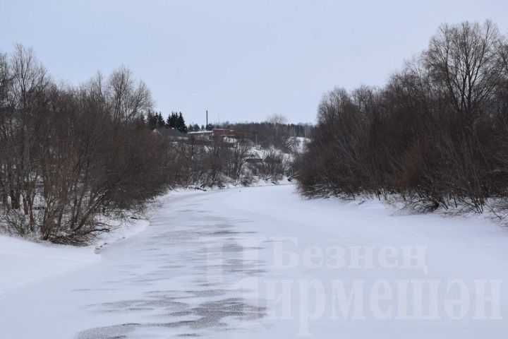 Черемшанцев призывают не выходить на лед