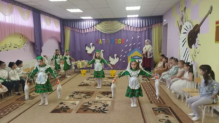 Чирмешәннең «Ландыш» балалар бакчасында “Каз өмәсе“ узды