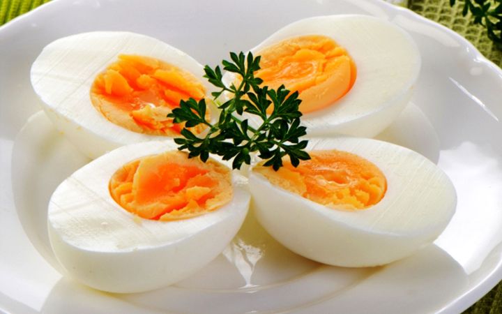 Иртәнге ашка күпме йомырка ашарга мөмкин?