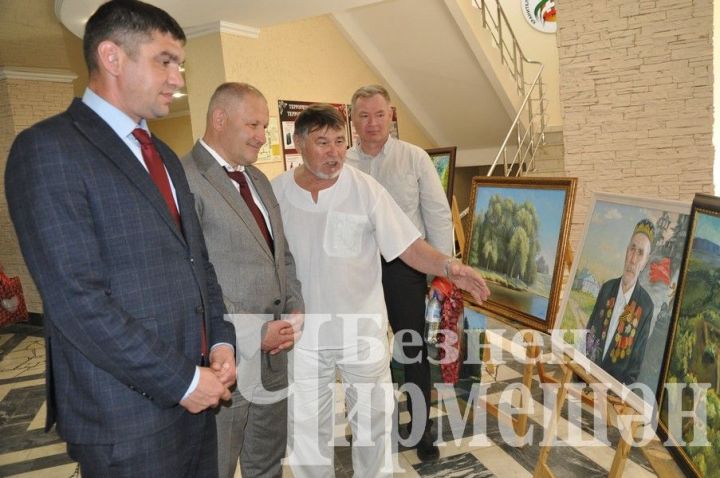 67 рәссам Чирмешән районы күренешләрен дистәләгән картинага төшерде