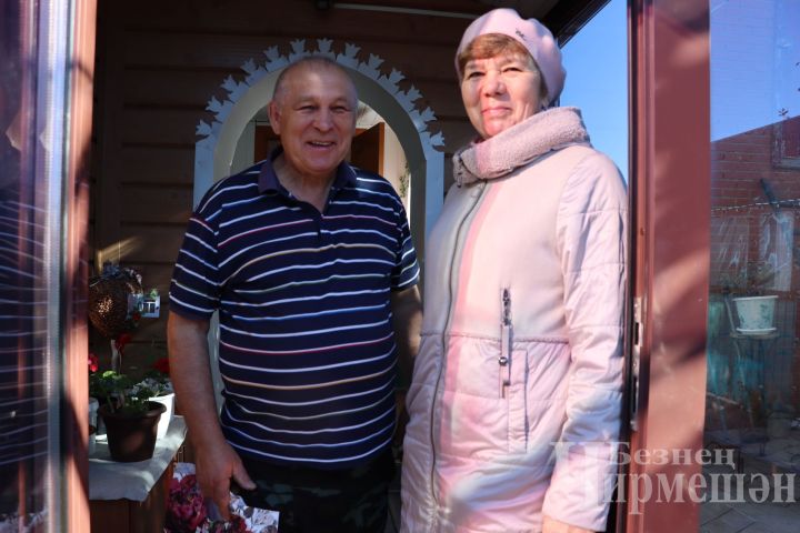 Редакция газеты “Безнен Чирмешэн” (“Наш Черемшан”) поздравила своих ветеранов