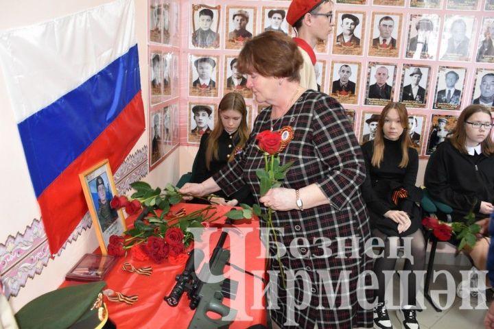 Түбән Чегодайда Рәнис Дәүләтшин хөрмәтенә истәлек тактасы ачтылар