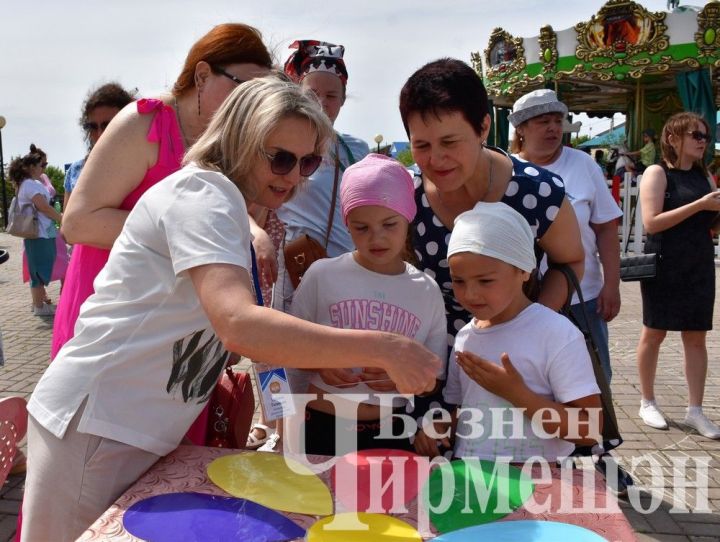 Чирмешәндә балалар өчен бәйрәм узды