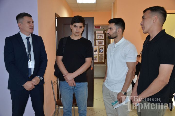 Чирмешәндә чит ил гражданнарына яшәү кагыйдәләрен аңлаттылар