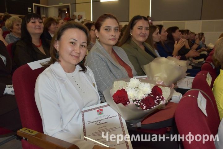 Досрочная пенсия для педагогов Татарстана: условия и порядок назначения