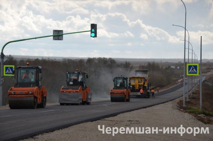 Чирмешәндә район үзәген урап узу  юлына асфальт салалар