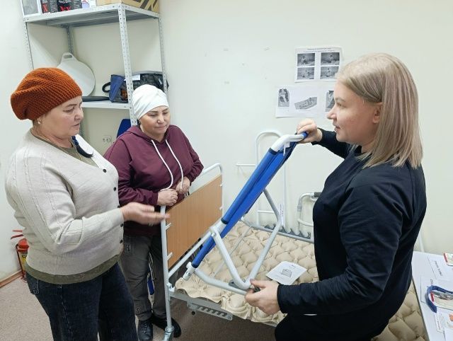 Забота, которая согревает: как в Черемшане помогают старшему поколению