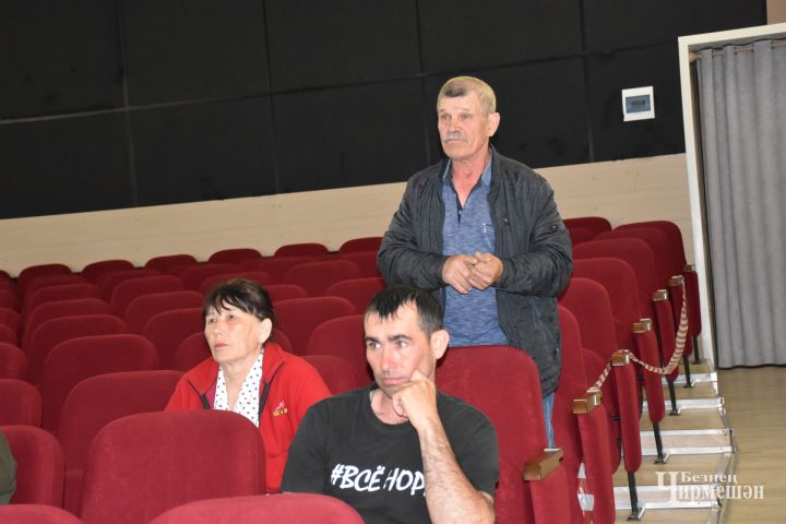 В Черемшане пчеловоды и аграрии искали формулу согласия