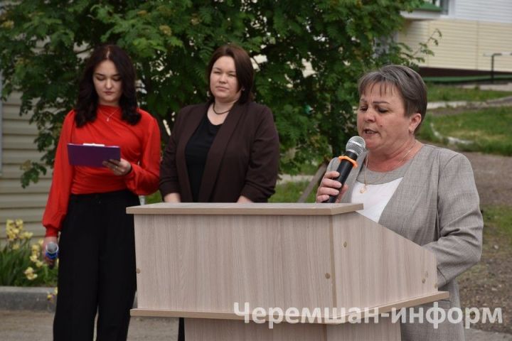 Чирмешән районында 87 укучы – унберенчеләр өчен соңгы кыңгырау яңгырады