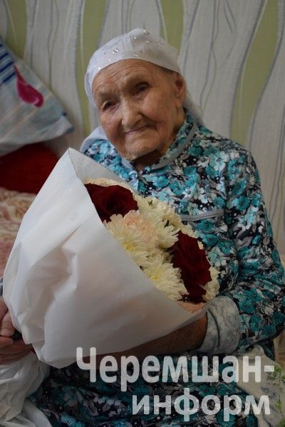 Жительнице села Карамышево Зулхие Хабибуллиной исполнилось 95 лет