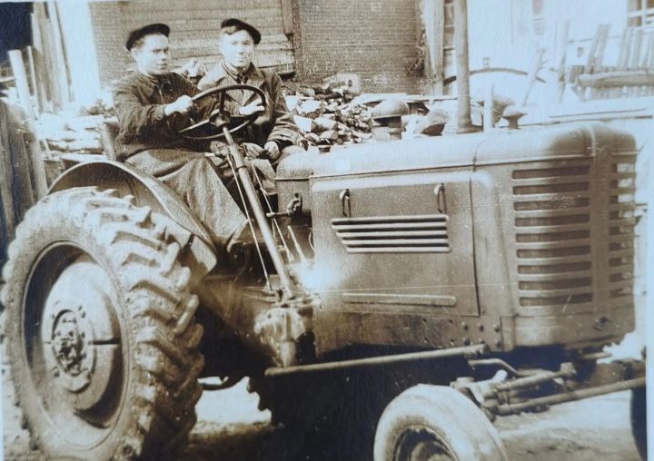 Родственнику Гаяза Исхаки Талгату Исхакову из Лашманки исполнилось 90 лет