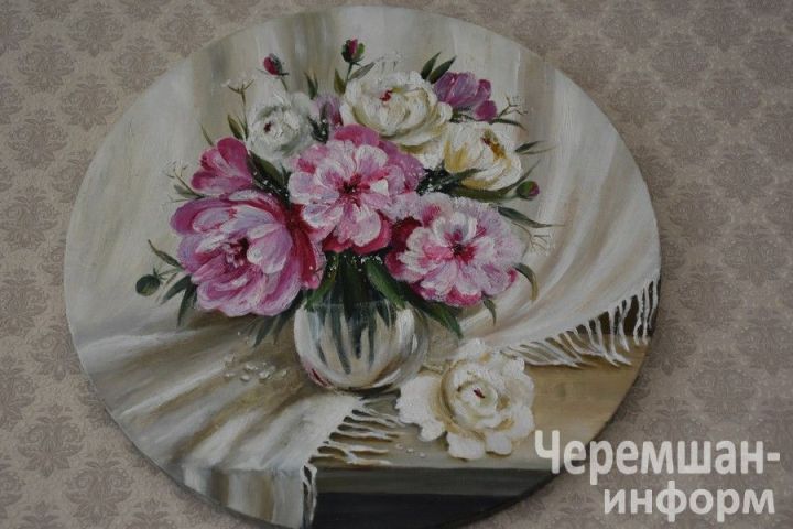 Түбән Кәминкәдән Сания Гайнуллинаның эшен Васил Шәйхразыев та бәяләгән