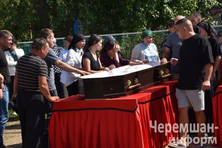В день атаки на Нижнекамск погиб наш земляк Артем Корнилов