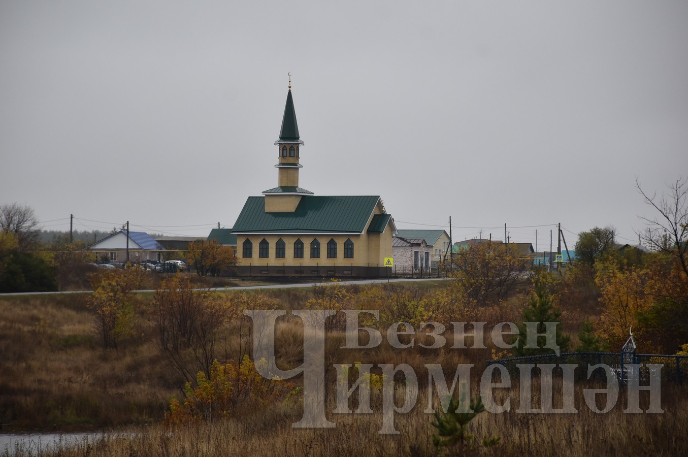 В селе Подлесный Утямыш Черемшанского района открылась новая мечеть «Аклима»