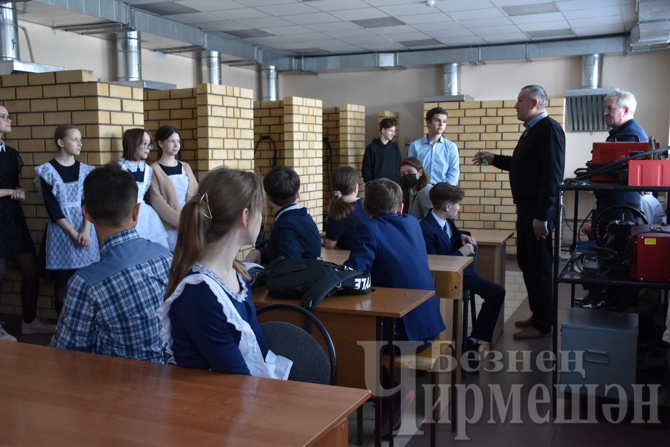 В Черемшанском аграрном техникуме усваивают профессию 190 студентов