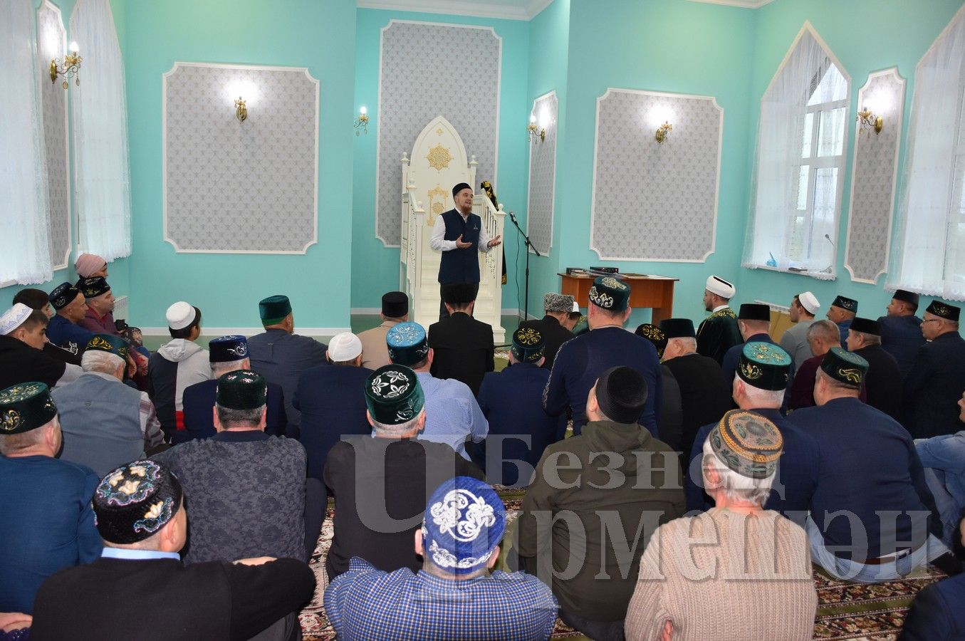 Рөстәм Миңнеханов Ураза һәм Корбан бәйрәмнәренең көннәрен раслады