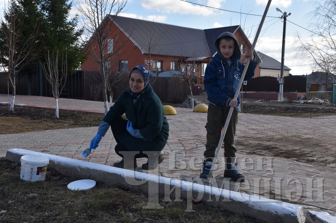 Чирмешәнлеләр тирә-юньне чистартуга керештеләр