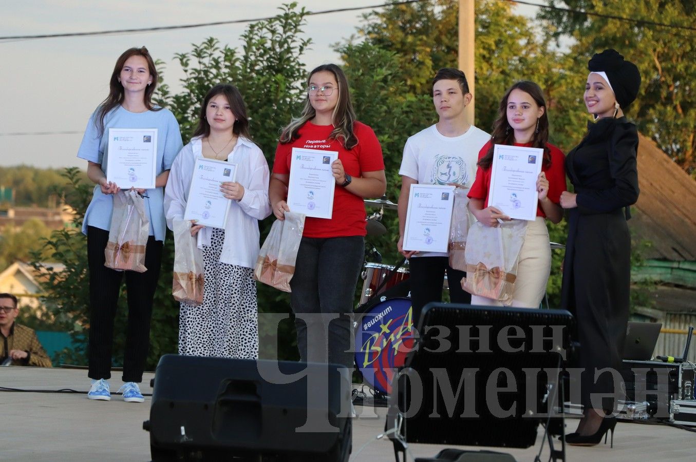 В День молодежи в Черемшане наградили и активистов