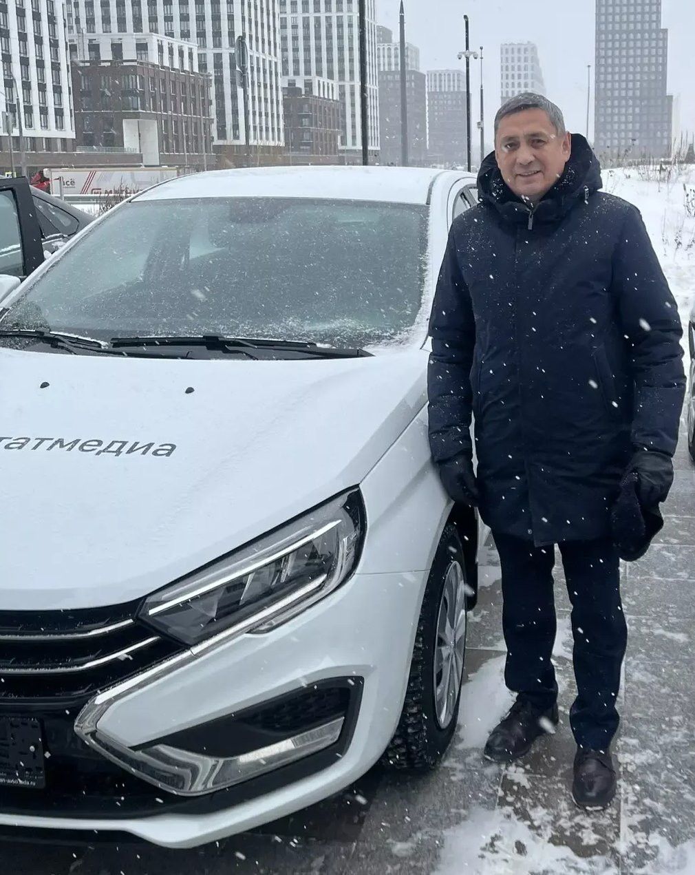 Чирмешән журналистларына яңа автомобиль бирделәр