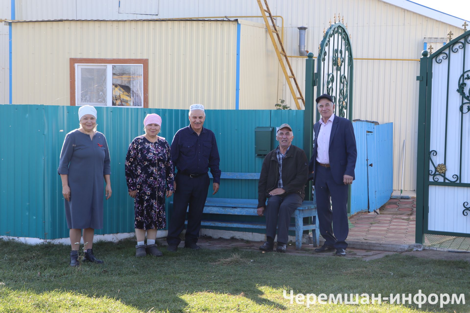 Гульзихан Хусаинова из поселка Тукай отметила 90-летний юбилей