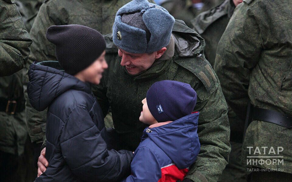 Правительство Татарстана утвердило перечень единых региональных мер поддержки для бойцов СВО и их семей