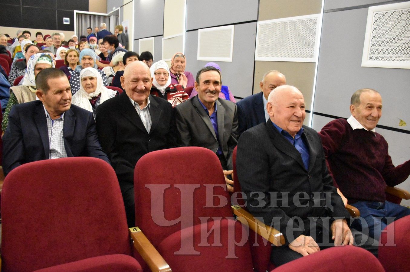 Пожилых людей Черемшанского района пригласили на праздник (ФОТОРЕПОРТАЖ)