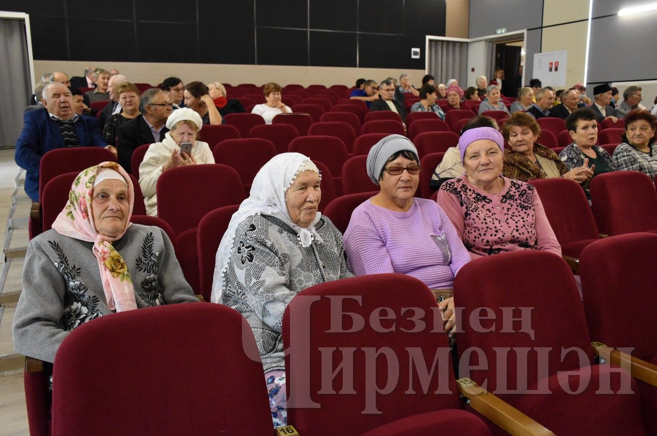 Пожилых людей Черемшанского района пригласили на праздник (ФОТОРЕПОРТАЖ)