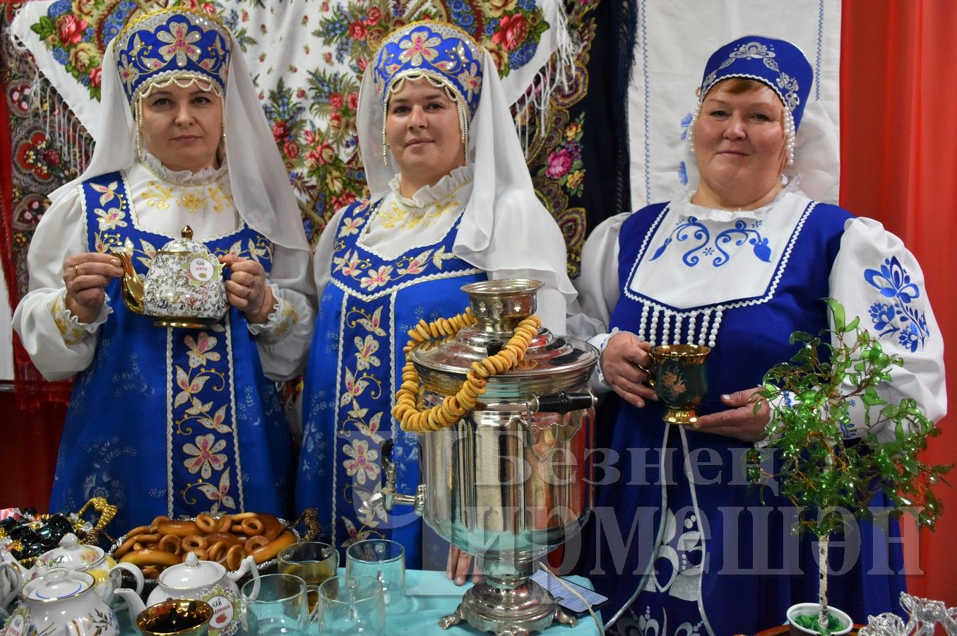 В Черемшане День народного единства отметили большим концертом (ФОТОРЕПОРТАЖ)