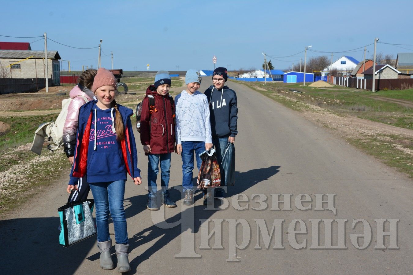 В Черемшане на Пасху дети собирали яйца (ФОТОРЕПОРТАЖ)