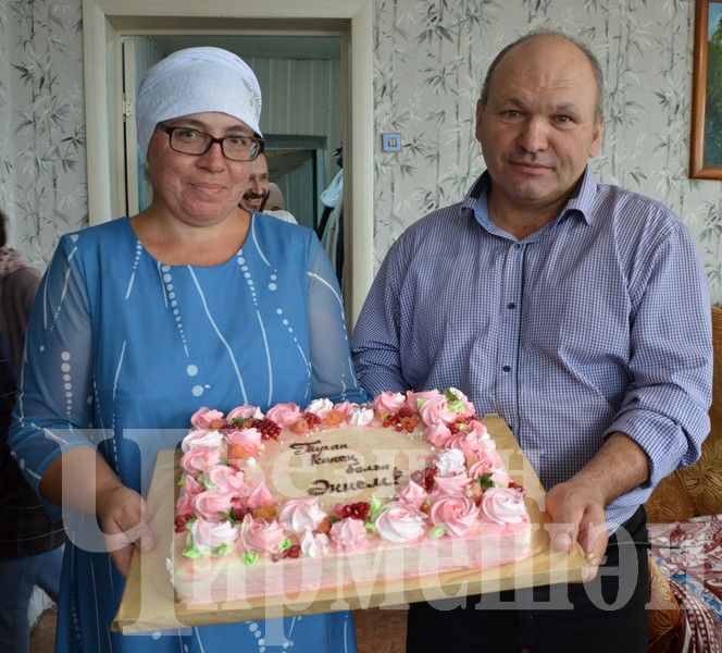 Гакиле Хамадиевой из Черного Ключа исполнилось 90 лет (ФОТОРЕПОРТАЖ)