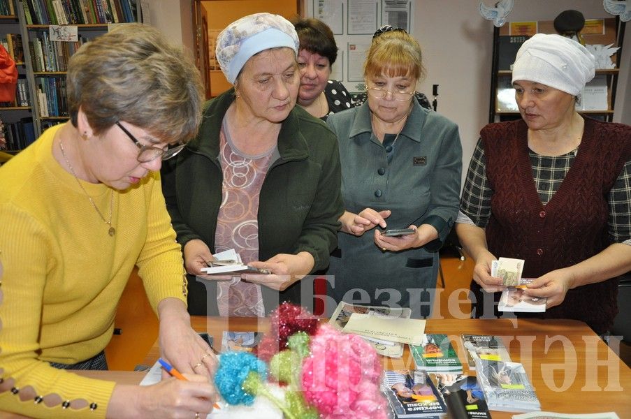 В Старое Кадеево приехали журналисты (ФОТОРЕПОРТАЖ)