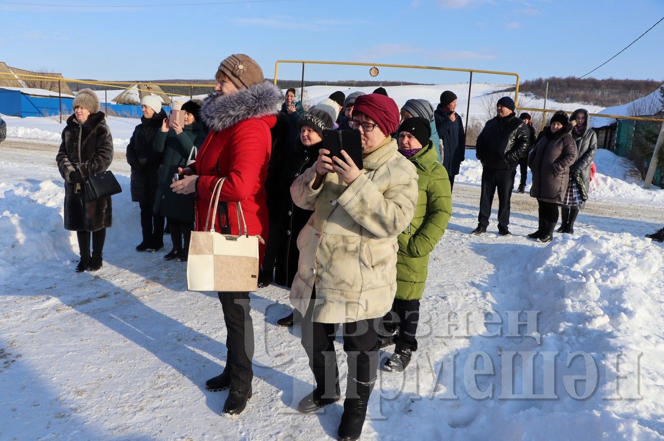 В Нижней Кармалке открылся модульный ФАП (ФОТОРЕПОРТАЖ)