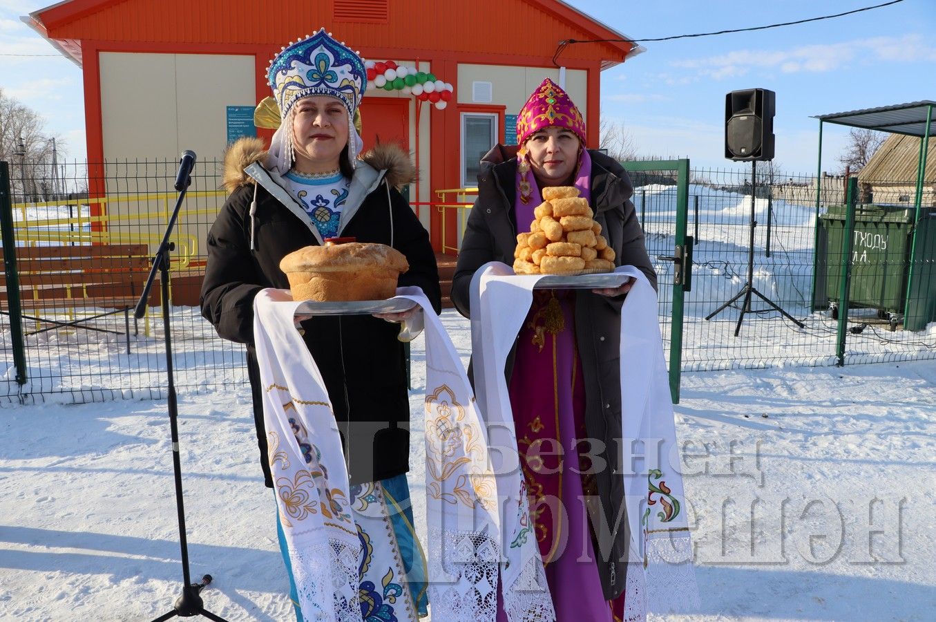 В Нижней Кармалке открылся модульный ФАП (ФОТОРЕПОРТАЖ)