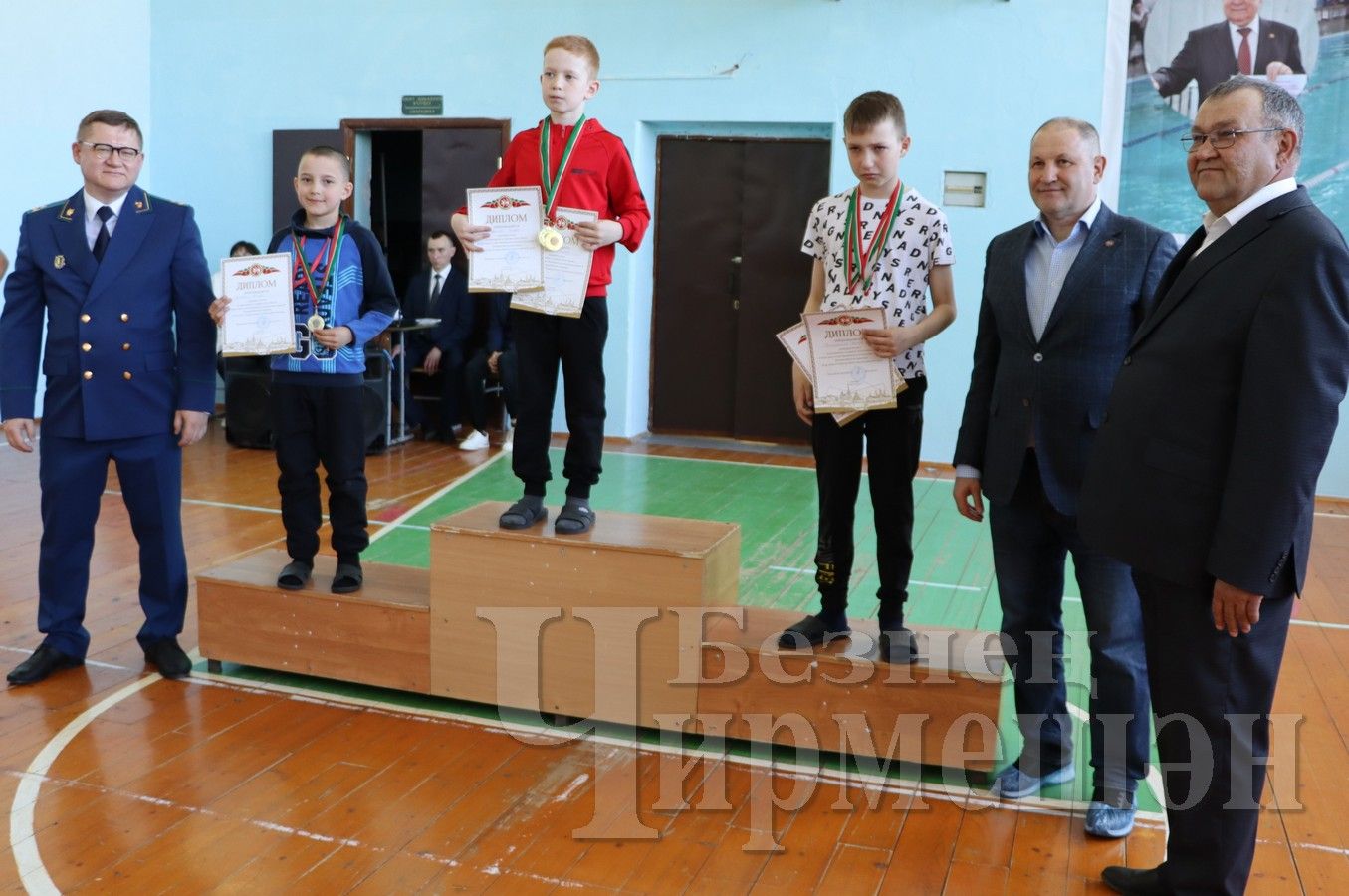 В Лашманке прошли соревнования за призы бывшего главы района (ФОТОРЕПОРТАЖ)