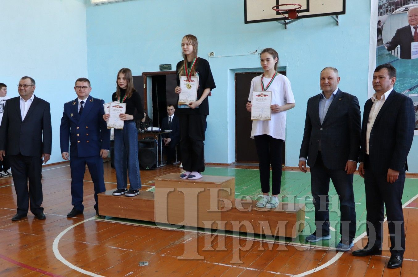 В Лашманке прошли соревнования за призы бывшего главы района (ФОТОРЕПОРТАЖ)