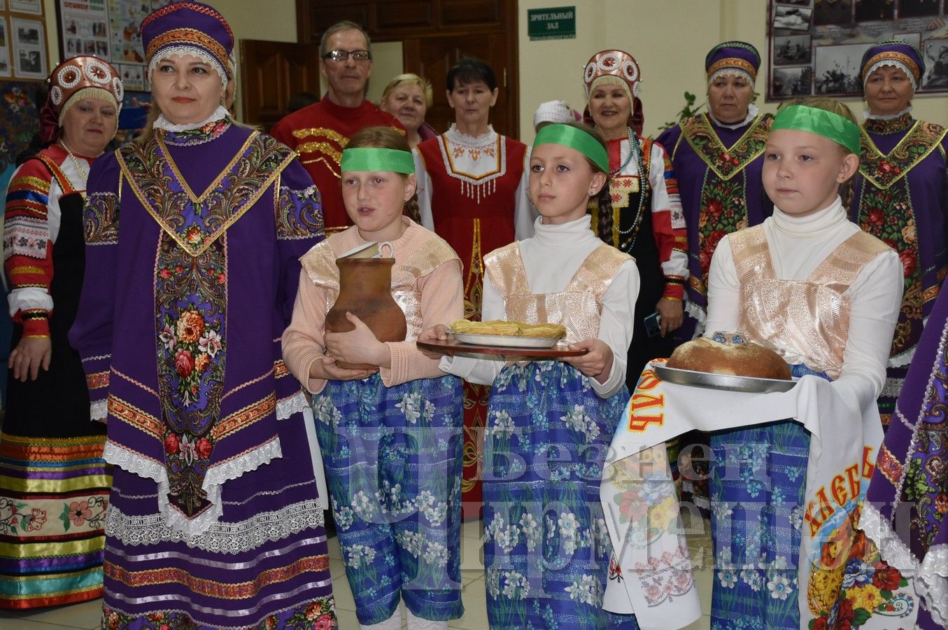 В Шешминке на Дне русской культуры сделали куклу "Стригушку" (ФОТОРЕПОРТАЖ)