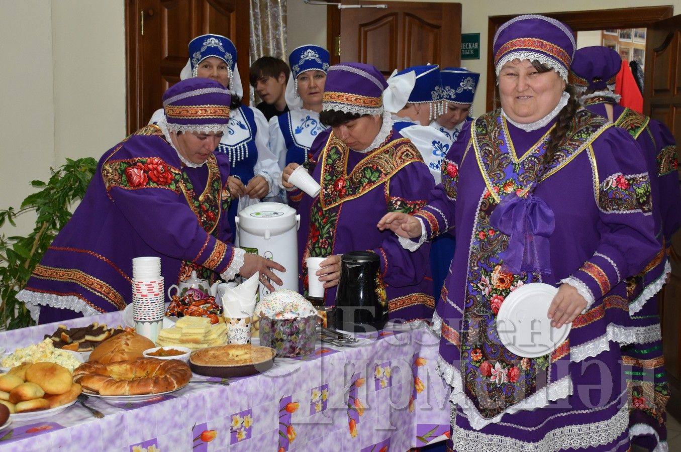 В Шешминке на Дне русской культуры сделали куклу "Стригушку" (ФОТОРЕПОРТАЖ)