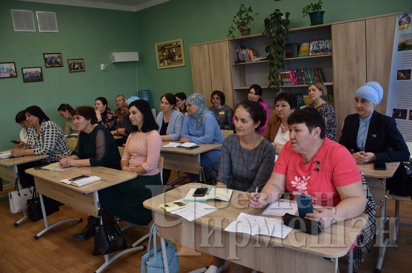 В Черемшанском лицее проходит межрегиональный семинар учителей татарского языка и литературы (ФОТОРЕПОРТАЖ)
