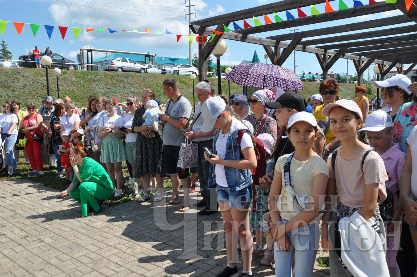 Чирмешәндә Халыкара балаларны яклау көнен бәйрәм иттеләр (ФОТОРЕПОРТАЖ)