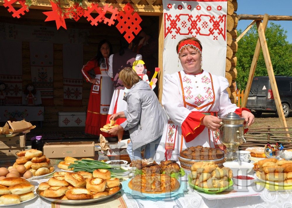 Сабантуй в Черемшане: национальные подворья