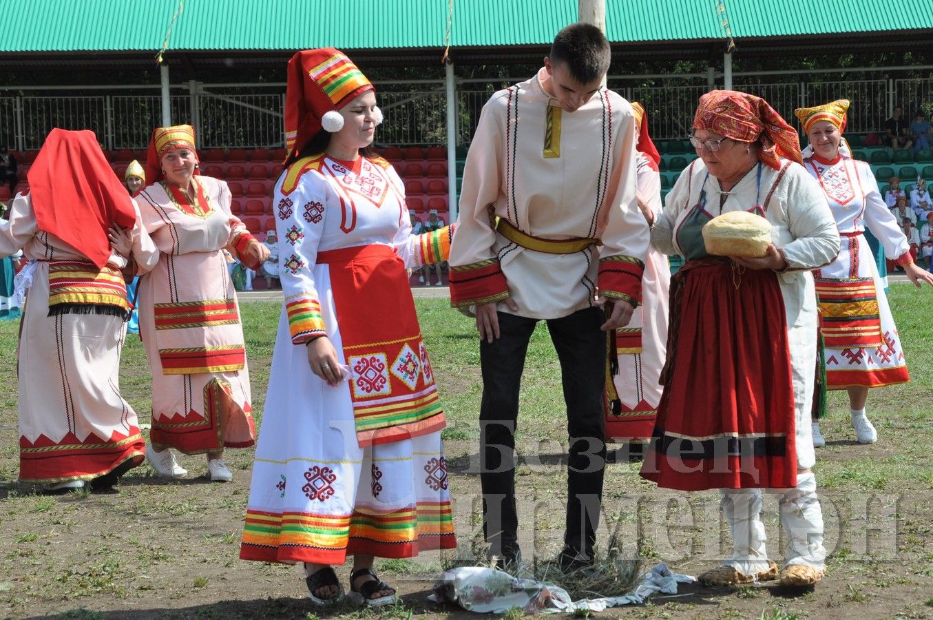 Чирмешәндә узган "Гасырлар мирасы" фестиваленнән 60 фото