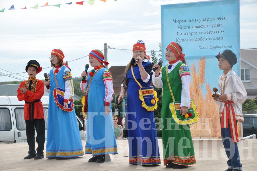 В Черемшане прошла акция "Помоги собраться в школу!" (ФОТОРЕПОРТАЖ)