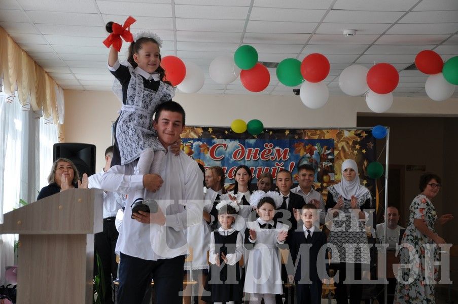 В школе Беркет Ключа прошел День знаний (ФОТОРЕПОРТАЖ)