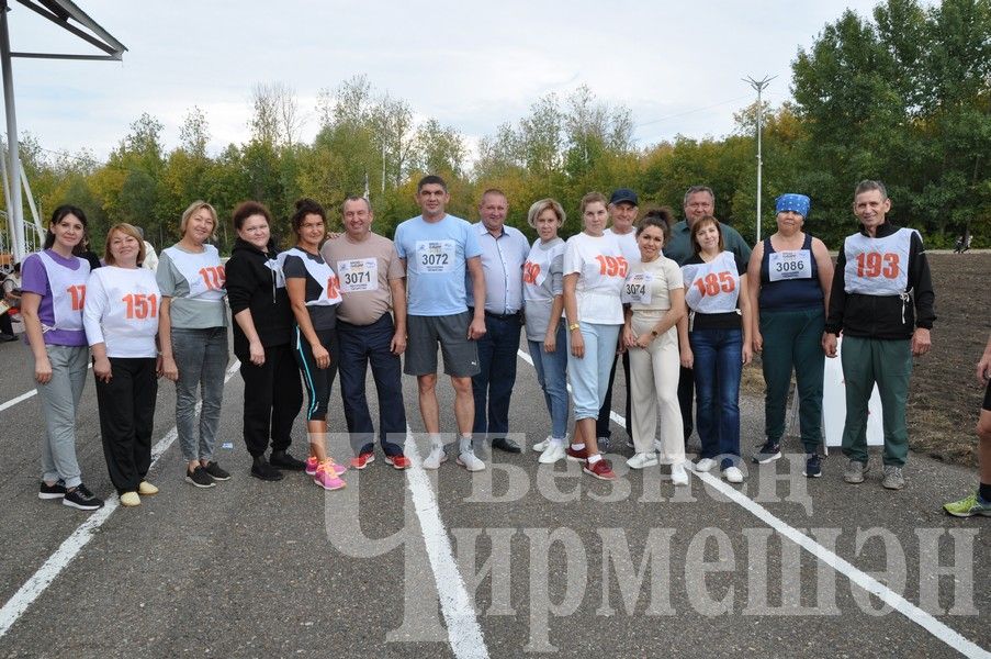 В Черемшане на Всероссийском дне бега награжденных было много (ФОТОРЕПОРТАЖ)