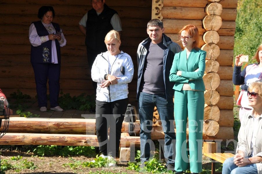 В Черемшане прошел фестиваль по скандинавской ходьбе (ФОТОРЕПОРТАЖ)