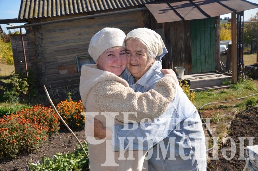 Редакция газеты "Наш Черемшан" поздравила своих ветеранов (ФОТОРЕПОРТАЖ)