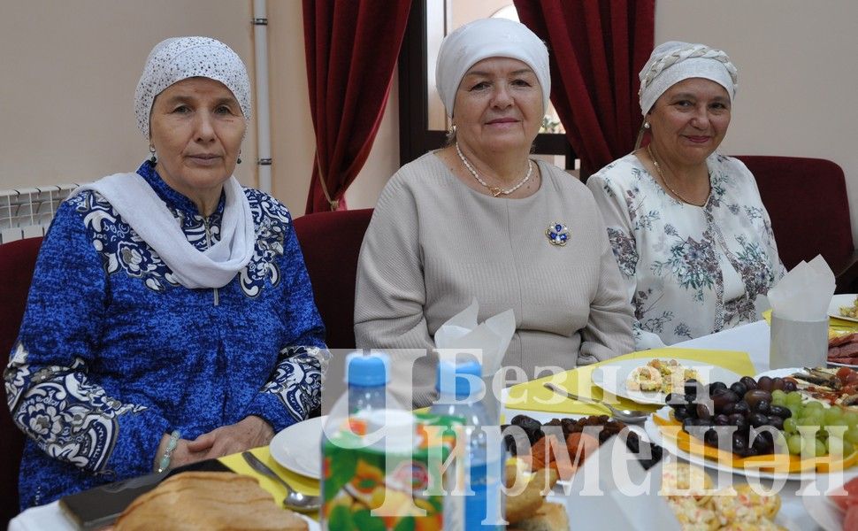 В Беркет Ключе отпраздновали День пожилых (ФОТОРЕПОРТАЖ)