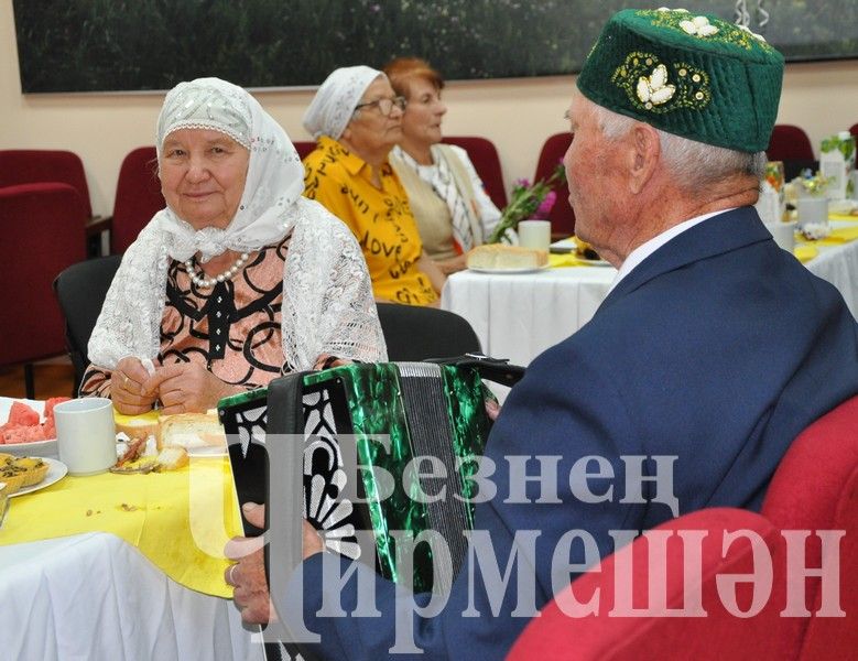 В Беркет Ключе отпраздновали День пожилых (ФОТОРЕПОРТАЖ)